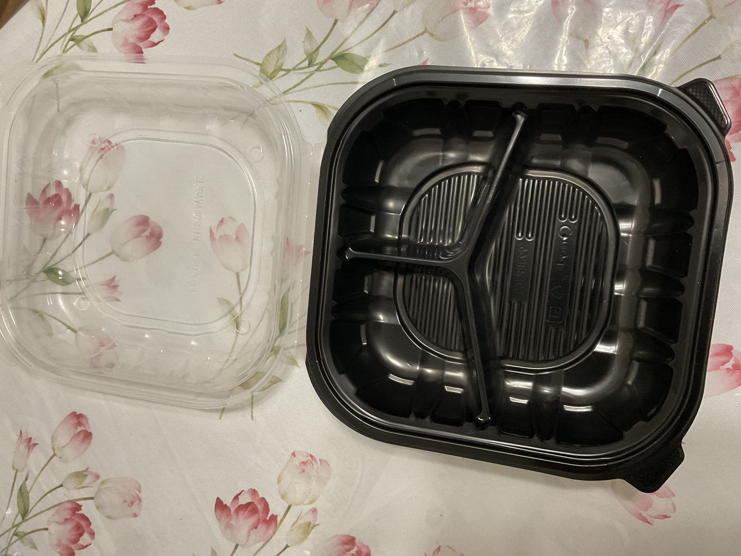 9”x9”3-Conpartment Black/Clear Take out Clamshell 150 case